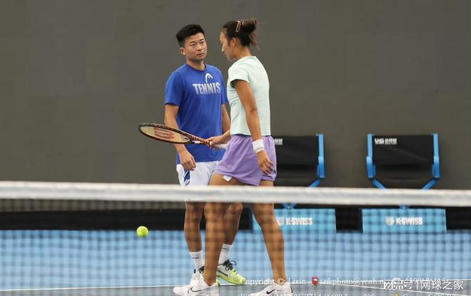 相比之下 相比之下